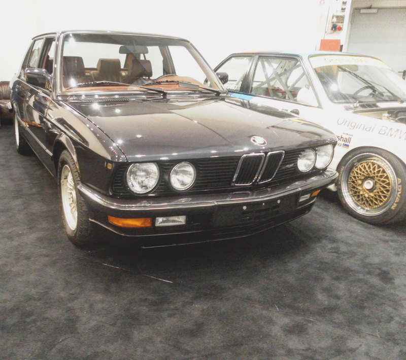 BMW M5 e28